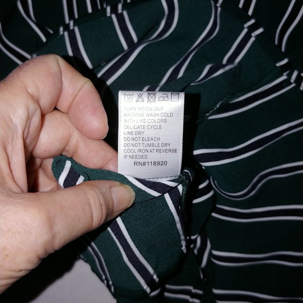 Lucy Paris Long Sleeve Wrap Top SZ M - Picture 11 of 15